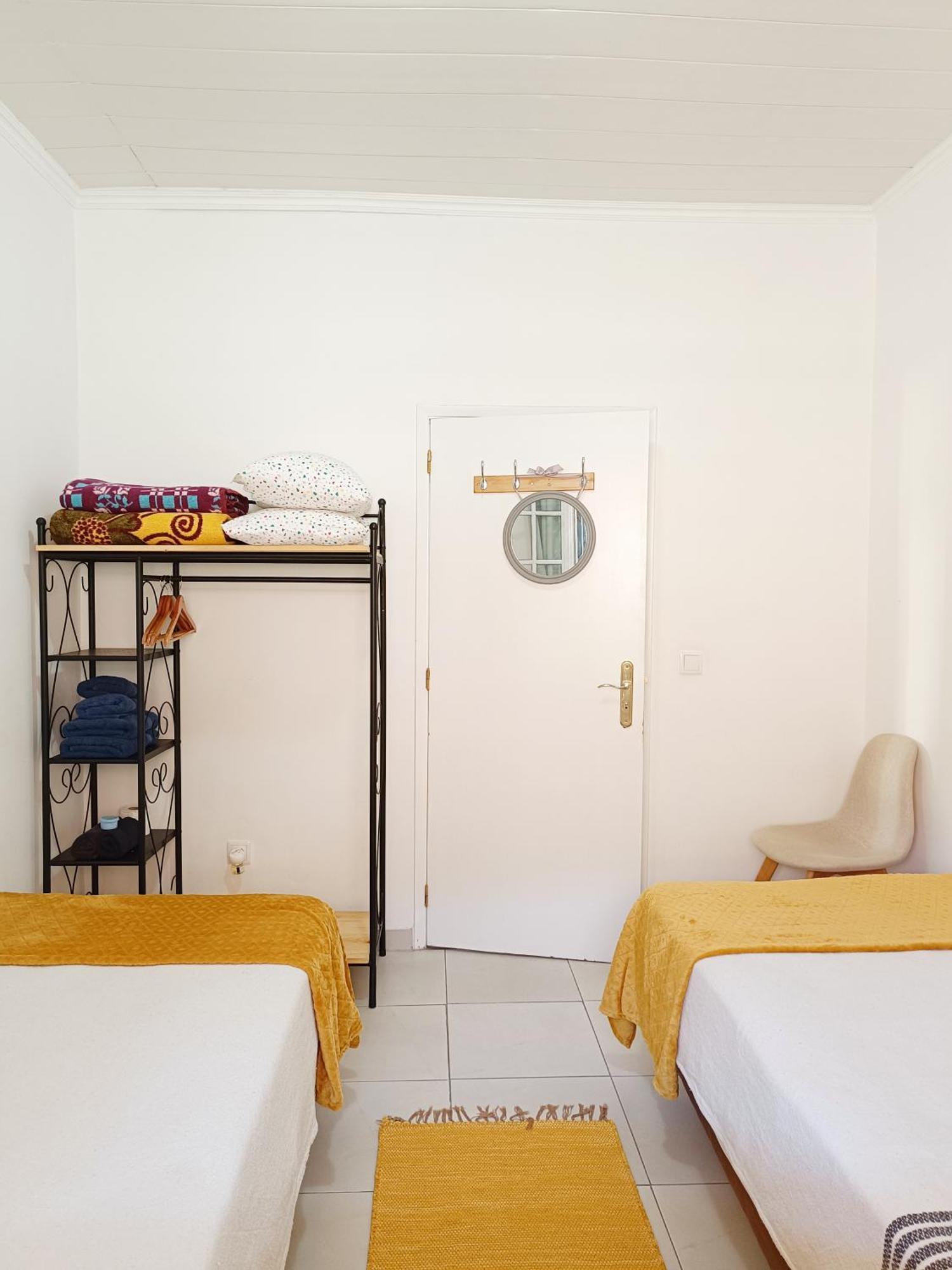 Home & Flower - Private Bedrooms Funchal Zimmer foto